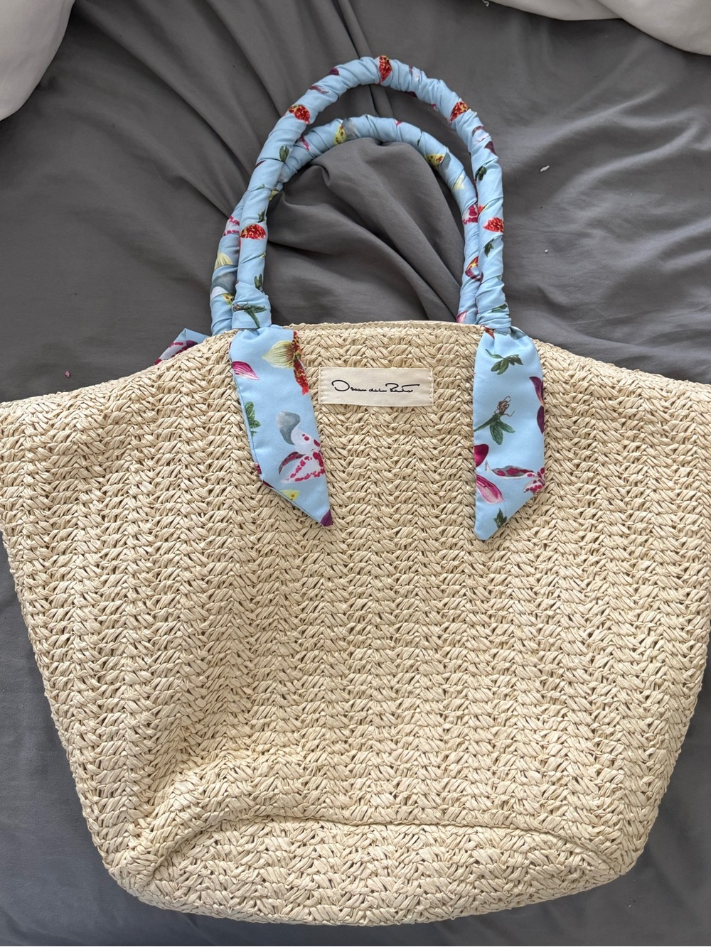 Oscar De La Renta Tote Bag